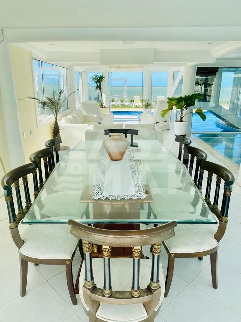 Vivencie o Luxo e a Natureza nesta linda Mansão!