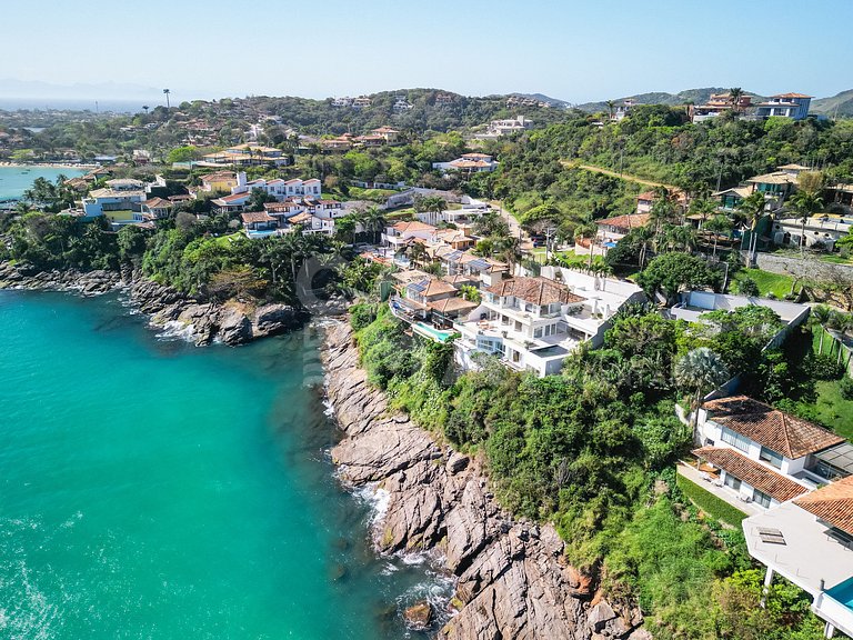 Beautiful house in Ferradura, with unique views of Ferradura