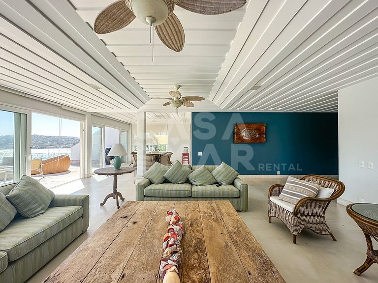 Beautiful house in Ferradura, with unique views of Ferradura