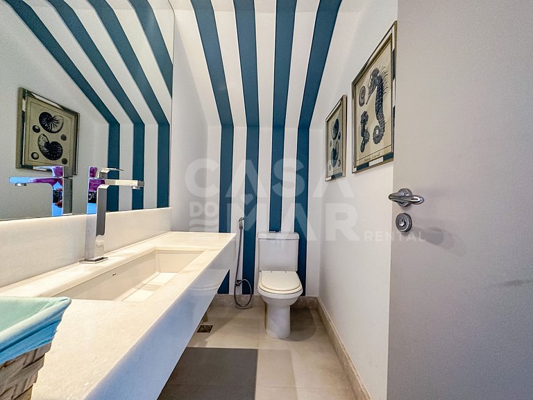 Lindíssima casa na Ferradura, com vista única da Ferradura