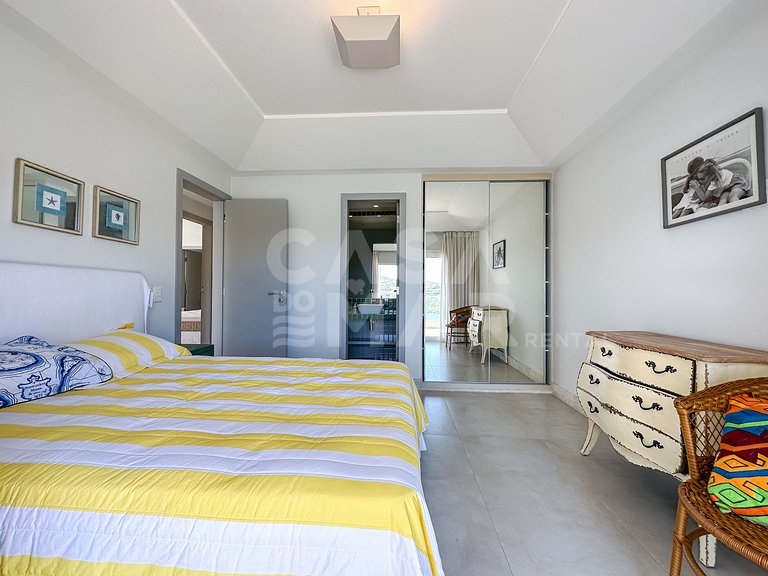 Beautiful house in Ferradura, with unique views of Ferradura