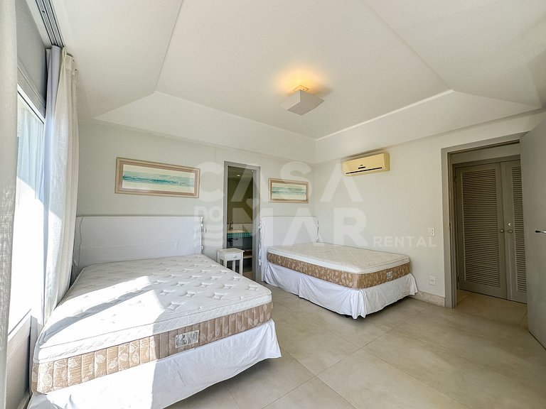 Lindíssima casa na Ferradura, com vista única da Ferradura