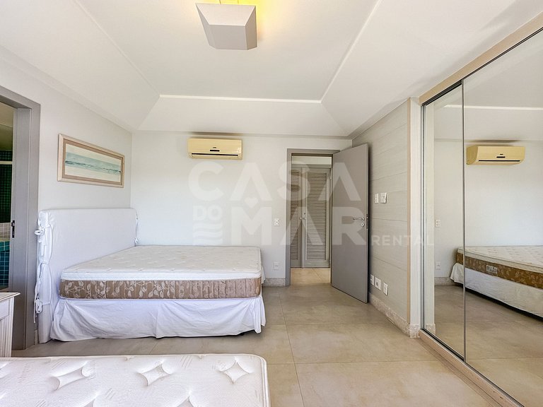 Beautiful house in Ferradura, with unique views of Ferradura