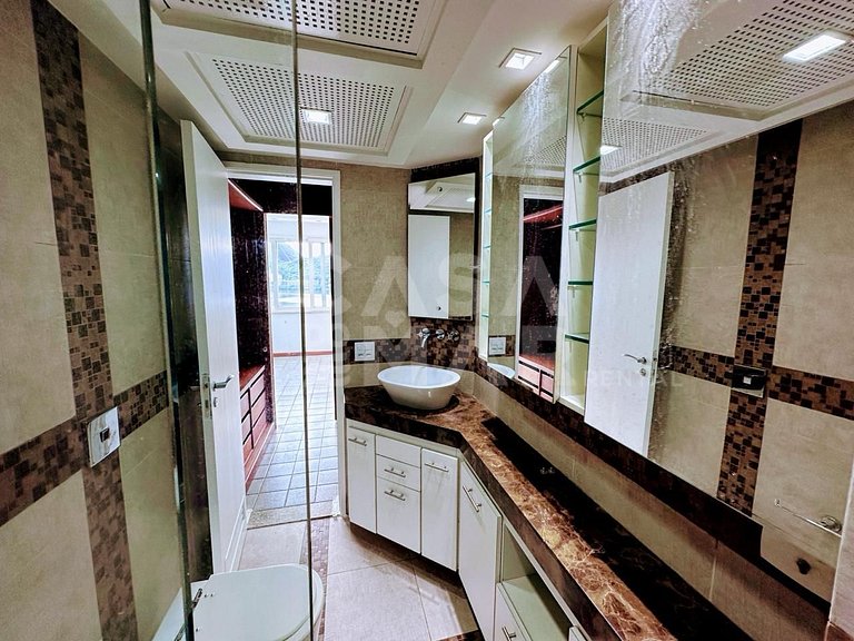 Apartamento com 3 quartos, e vista panorâmica da Lagoa